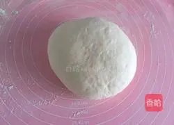 Illustration of how to make goldfish steamed buns 3