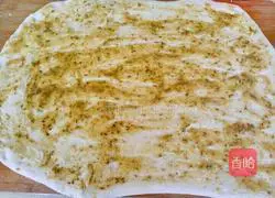 Illustration of how to make meat floss and salt and pepper dough cake 2