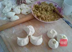 Illustration of how to make white radish vermicelli steamed buns 7