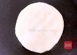 Illustration of how to make sugar cakes 4