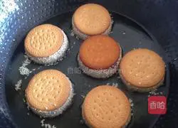 Illustration of how to make purple sweet potato sandwich cake 6