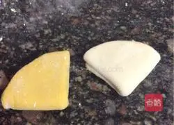 Illustration of how to make lotus steamed buns 8