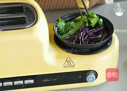 Illustration of how to make pocket toast sandwich 2