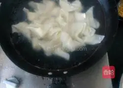 Fresh Meat Wonton Recipe Illustration 10