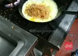 Illustration of how to make omurice 4