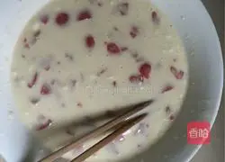 Illustration of how to make cherry tomatoes, eggs, ham, sausage, lettuce wraps 6