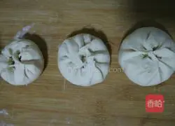 Illustration of how to make mushroom and tofu buns 7