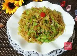 Illustration of home-style fried shredded pancakes 11