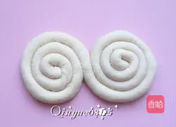 Illustration of how to make blooming chrysanthemum steamed buns 4