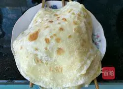 Illustration of how to make electric pancake egg pancake 7