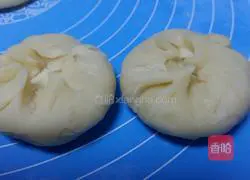 Illustration of how to make shortbread with snow pear filling 8