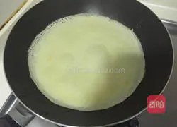 Illustration of how to make egg pancakes 4