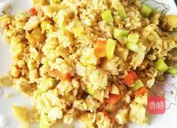 Illustration of how to make fish ball and egg fried rice 6