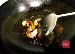 Illustration of how to make pasta in Italy 4