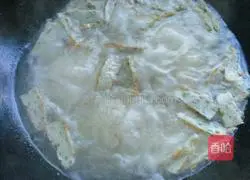 Illustration of making fish cake bowl noodles 6