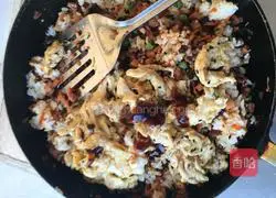 Illustration of how to make fried rice 6
