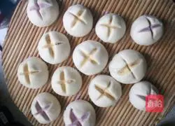 Illustration of how to make purple sweet potato and pumpkin blossom steamed buns 9