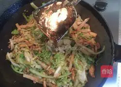 Illustration of how to make fried pancakes 14