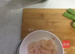 Love Breakfast - Shrimp Fried Rice Recipe Illustration 2