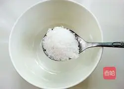 Illustration of how to make dumplings with dipping sauce 1