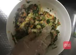 Illustration of how to make pastoral shrimp and potato cakes 6