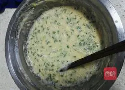 Illustration of how to make scallion pancakes 5