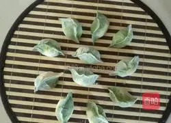 Illustration of how to make jade dumplings 6