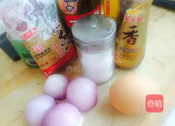 Illustration of how to make fresh meat wontons 1