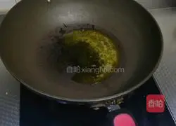 Illustration of how to make noodles with oyster sauce and tomato sauce 5 