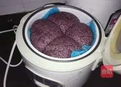 How to make black rice noodles steamed buns Illustration 15