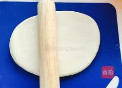 Illustration of how to make fresh milk steamed buns 6
