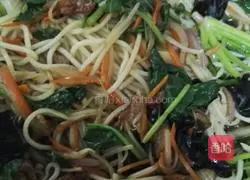 Illustration of how to make assorted fried noodles 9 