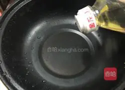 Illustration of how to make fried rice noodles 9