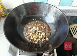 Illustration of how to mix noodles 7