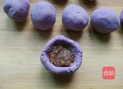 Illustration of how to make pumpkin cake and purple potato cake 5