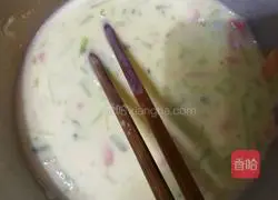 Illustration of how to make egg pancakes 2