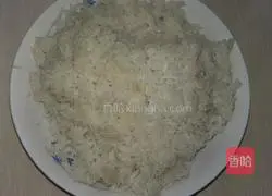 Illustration of how to make egg fried rice 1