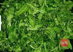 Illustration of how to make shepherd’s purse and pork dumplings 5