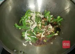 Recipe for shredded chicken fried noodles 7