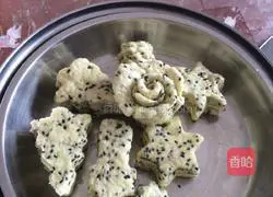 Illustration of how to make fancy steamed buns 4