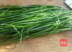 Illustration of how to make steamed buns stuffed with chives 2