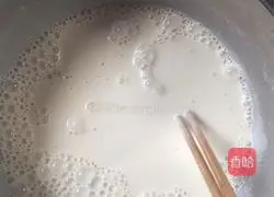 Egg Swallows Illustration of how to do it 1