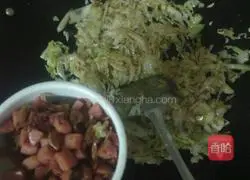 Illustration of how to make Beijing fried rice 3