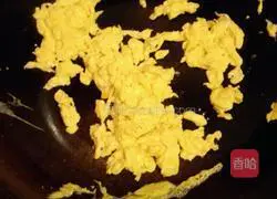 Colorful Egg Fried Rice Recipe Illustration 2