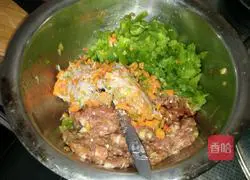 Pork and green pepper buns recipe 3