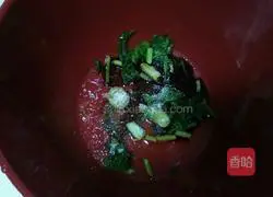 Illustration of how to make small wontons 10