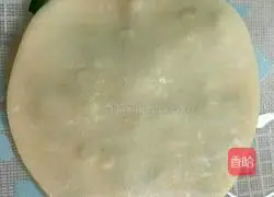 New ways to eat dumpling skins ~ Illustration of how to make dumpling skin scallion pancakes 4