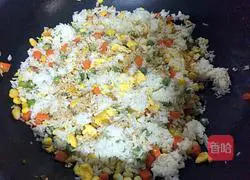 Assorted Egg Fried Rice Recipe Illustration 7