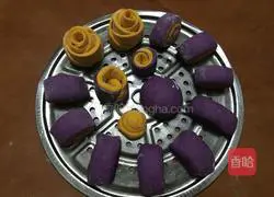 Illustration of how to make rose steamed buns 10