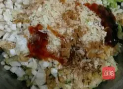 Illustration of how to make zucchini buns with oil residue 11